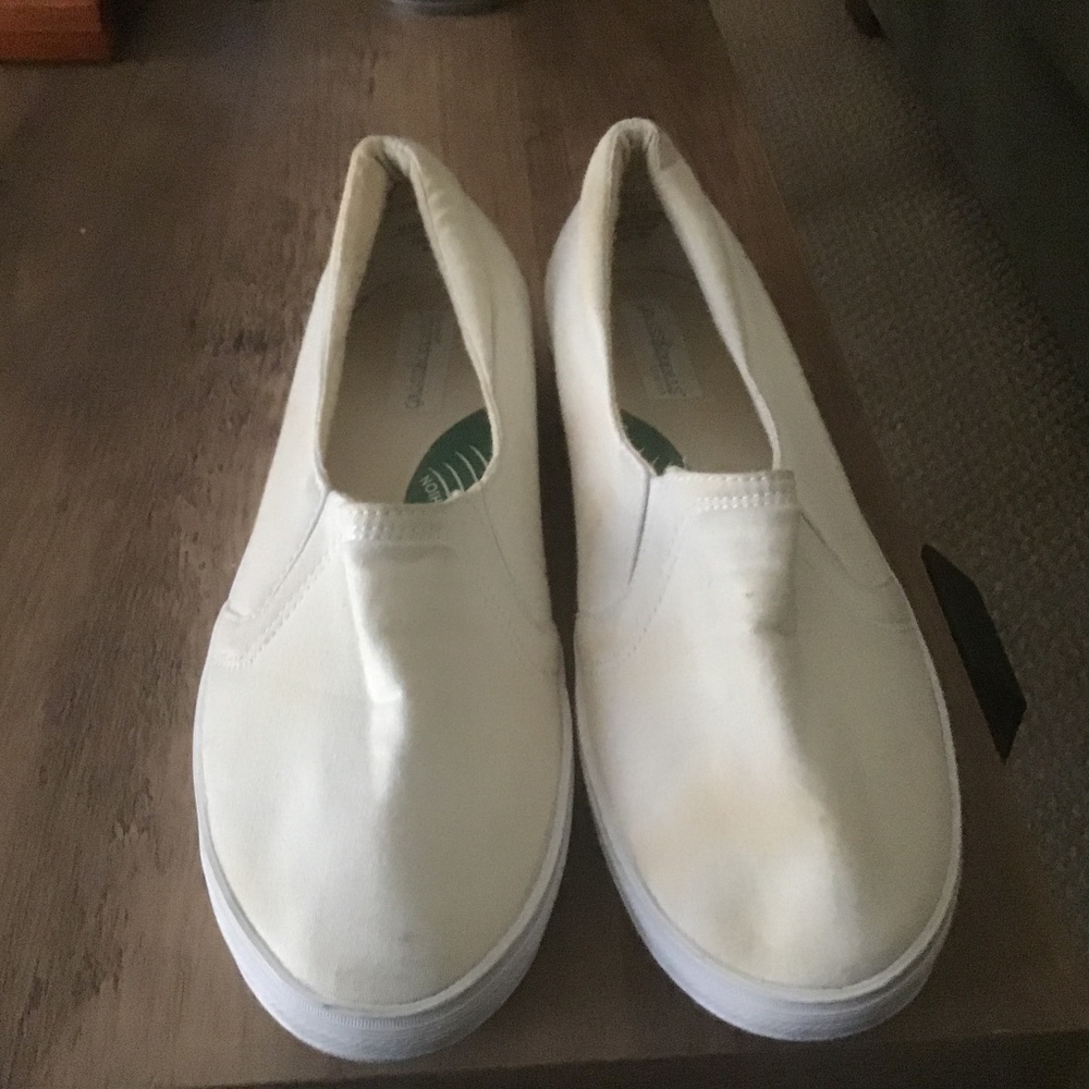 Women’s Grasshopper shoes